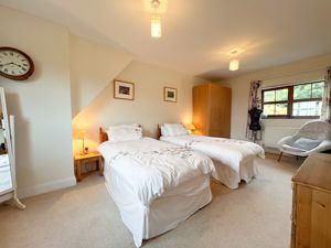 Photo 10- click for photo gallery